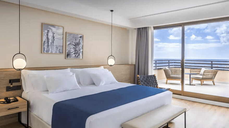 Deluxe Junior Suite Sea View 